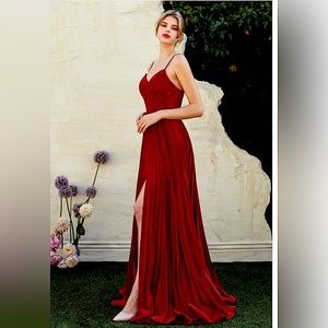 NWT Beautiful Vibrant Red Gown/Dress.
